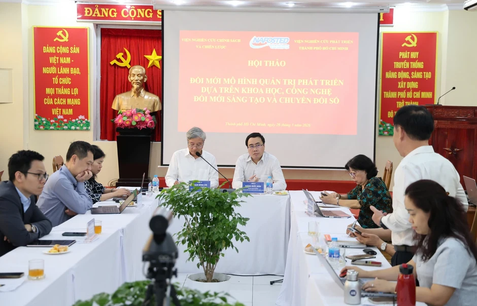 TPHCM và bài toán đổi mới quản trị trong kỷ nguyên số TPHCM và bài toán đổi mới quản trị trong kỷ nguyên số