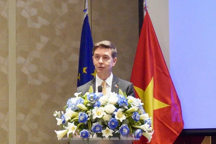 TPHCM và Liên minh Châu Âu mở rộng hợp tác bền vững TPHCM và Liên minh Châu Âu mở rộng hợp tác bền vững