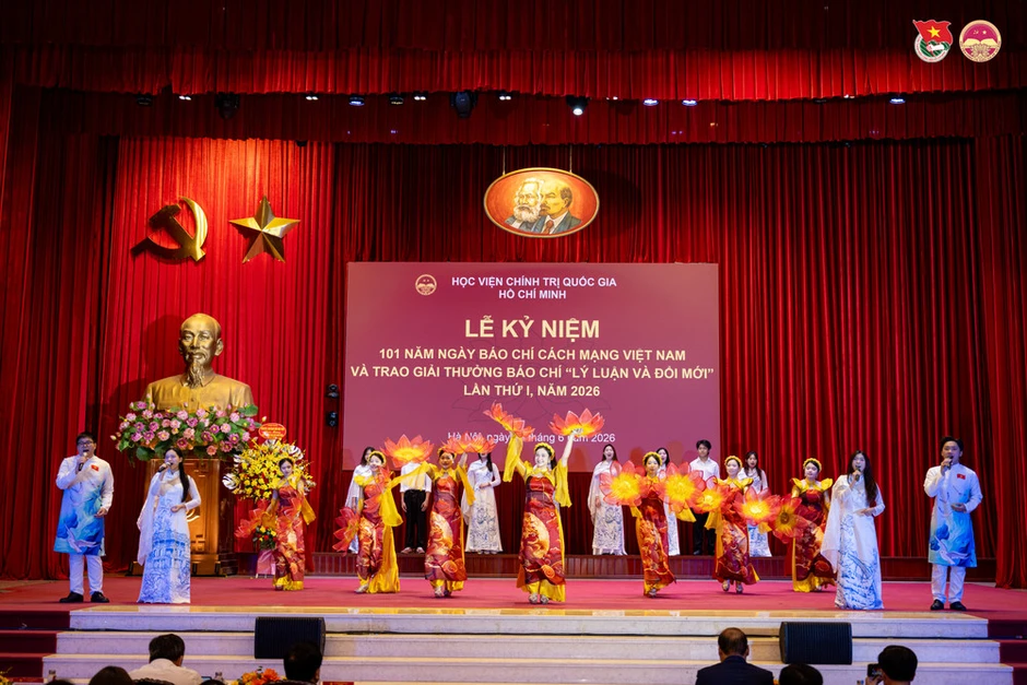 Trao giải báo chí “Lý luận và đổi mới” lần thứ nhất, năm 2026 Trao giải báo chí “Lý luận và đổi mới” lần thứ nhất, năm 2026