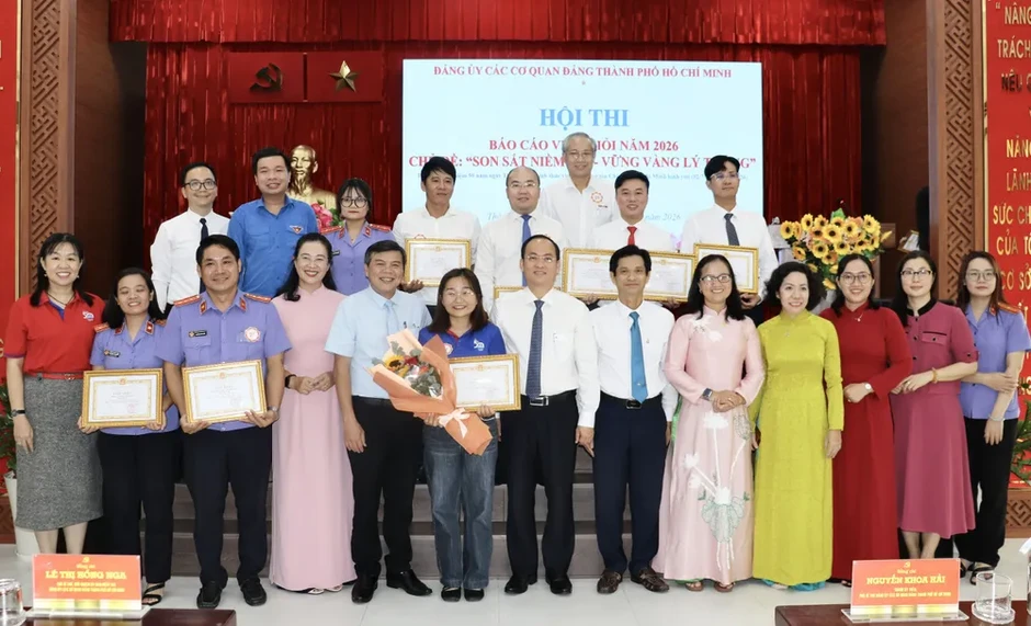 Trao giải hội thi Báo cáo viên giỏi năm 2026 Trao giải hội thi Báo cáo viên giỏi năm 2026