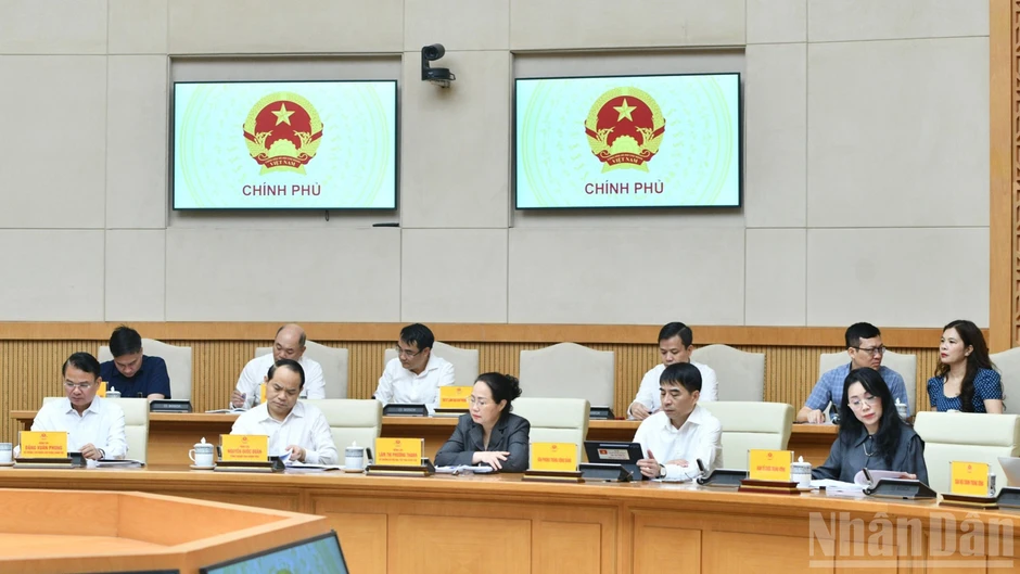 Triển khai đồng bộ, hiệu quả, quyết tâm phấn đấu đạt cao nhất các mục tiêu, chỉ tiêu của năm 2026 Triển khai đồng bộ, hiệu quả, quyết tâm phấn đấu đạt cao nhất các mục tiêu, chỉ tiêu của năm 2026