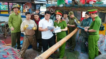 Triển khai mạnh mẽ phong trào thi đua “Ba nhất"