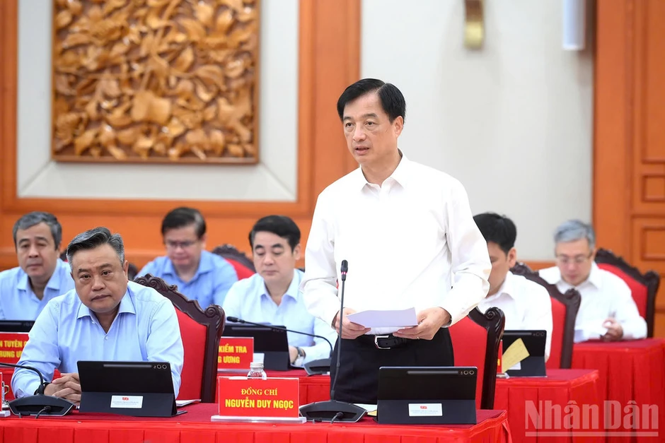 Triển khai nhiệm vụ tổng kết thực tiễn và nghiên cứu sửa đổi, bổ sung Điều lệ Đảng Triển khai nhiệm vụ tổng kết thực tiễn và nghiên cứu sửa đổi, bổ sung Điều lệ Đảng