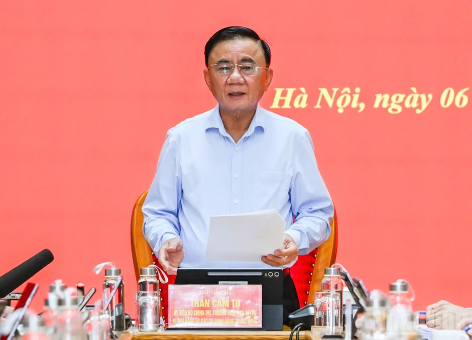 Triển khai quyết liệt, thực chất các nhiệm vụ, gắn trách nhiệm người đứng đầu Triển khai quyết liệt, thực chất các nhiệm vụ, gắn trách nhiệm người đứng đầu