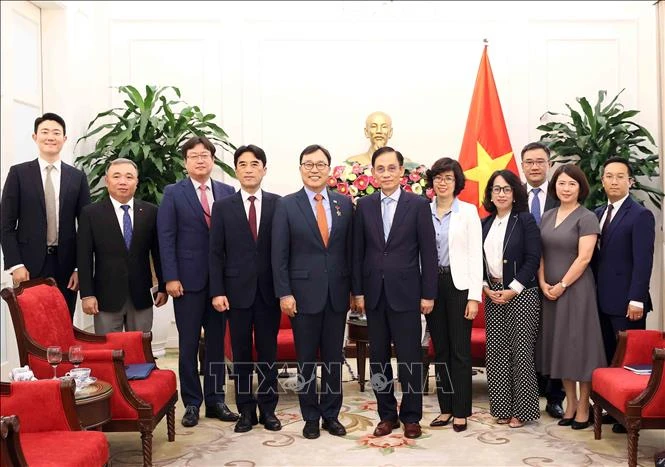 Triển khai thực chất các thỏa thuận hợp tác giữa lãnh đạo cấp cao Việt Nam - Hàn Quốc Triển khai thực chất các thỏa thuận hợp tác giữa lãnh đạo cấp cao Việt Nam - Hàn Quốc