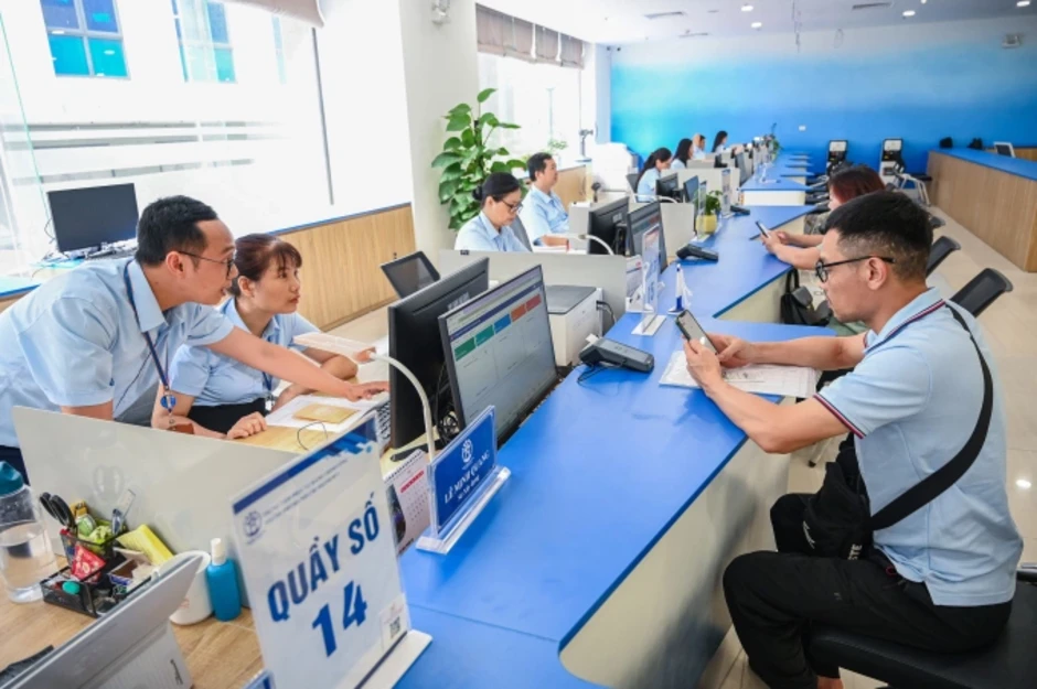 Trình Chính phủ dự thảo tăng lương cơ sở lên 2,53 triệu đồng Trình Chính phủ dự thảo tăng lương cơ sở lên 2,53 triệu đồng