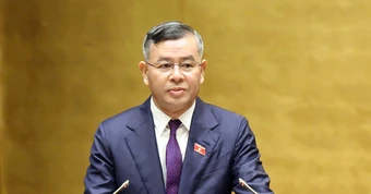 Trình Quốc hội đề xuất cấm kinh doanh bóng cười