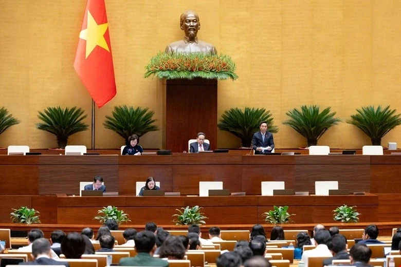 Trình Quốc hội quyết định giám sát về quản lý trụ sở làm việc sau sắp xếp Trình Quốc hội quyết định giám sát về quản lý trụ sở làm việc sau sắp xếp