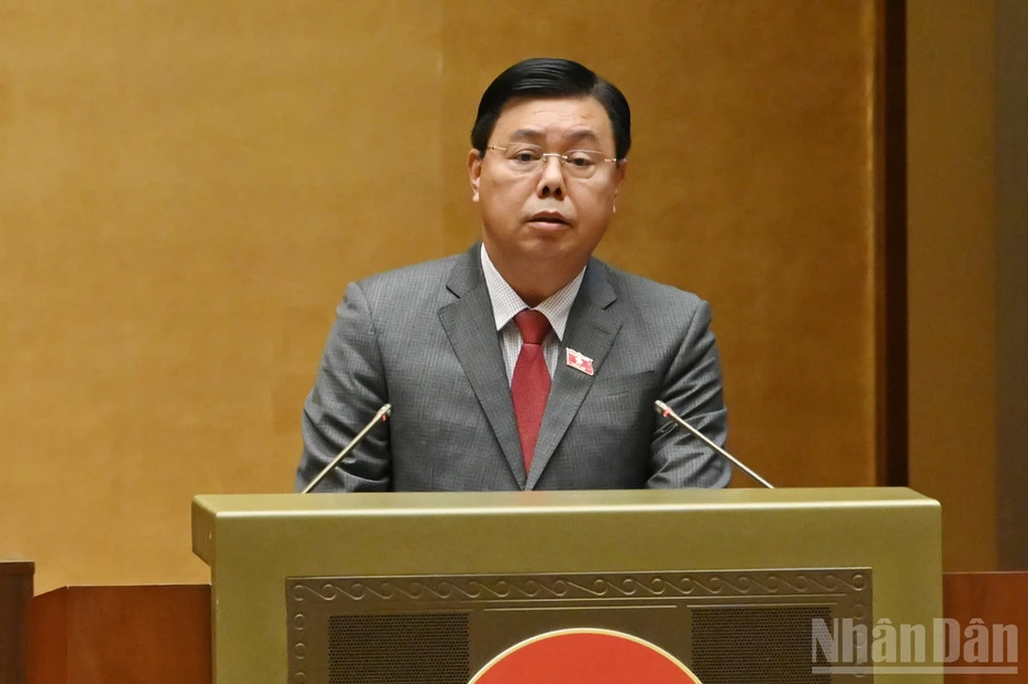 Trình Quốc hội việc thành lập thành phố Quảng Ninh và thành phố Bắc Ninh Trình Quốc hội việc thành lập thành phố Quảng Ninh và thành phố Bắc Ninh