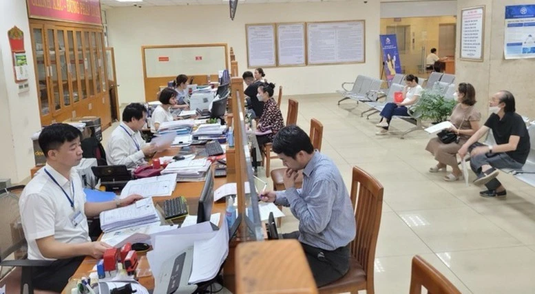 Trình Thủ tướng phê chuẩn chức vụ chủ tịch, phó chủ tịch UBND tỉnh chậm nhất 31/3 Trình Thủ tướng phê chuẩn chức vụ chủ tịch, phó chủ tịch UBND tỉnh chậm nhất 31/3