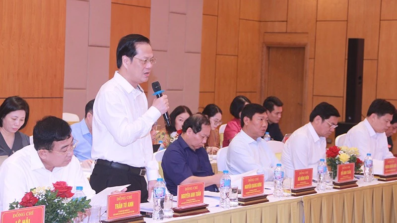 Trọng tâm là kiểm tra, giám sát thường xuyên, đồng hành thực hiện mục tiêu tăng trưởng 2 con số Trọng tâm là kiểm tra, giám sát thường xuyên, đồng hành thực hiện mục tiêu tăng trưởng 2 con số