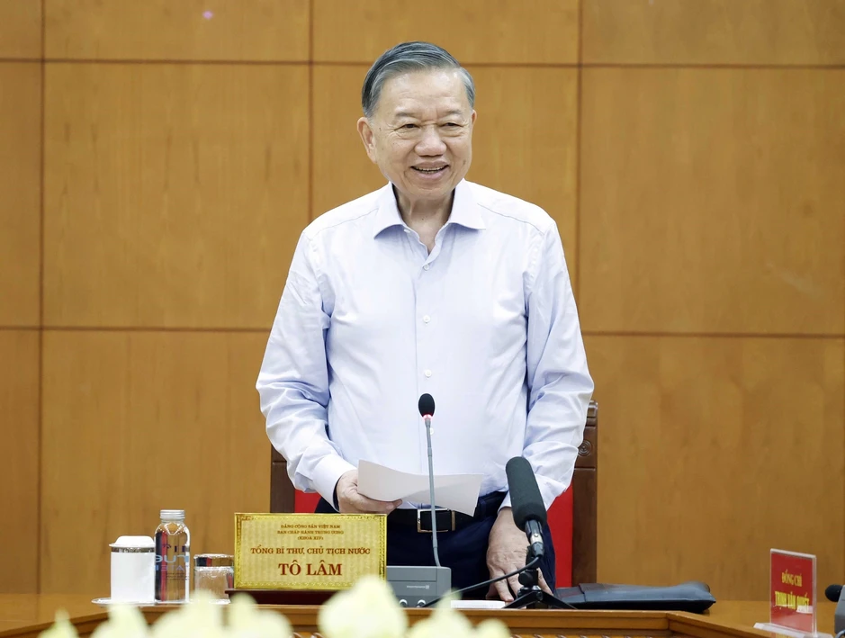 Trong thiên tai, bảo vệ tính mạng nhân dân là mệnh lệnh cao nhất Trong thiên tai, bảo vệ tính mạng nhân dân là mệnh lệnh cao nhất
