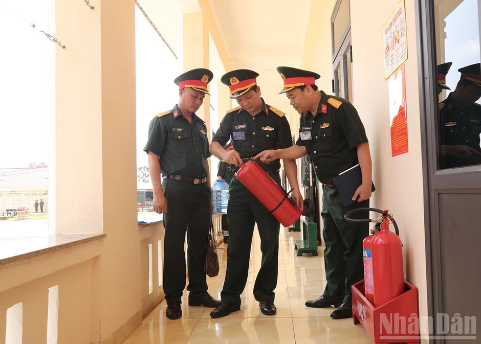 Trung đoàn bộ binh 95 nỗ lực xây dựng doanh trại chính quy Trung đoàn bộ binh 95 nỗ lực xây dựng doanh trại chính quy