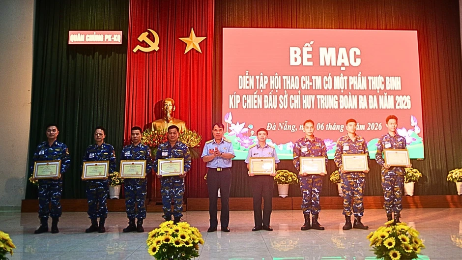 Trung đoàn Ra-đa 290 giành giải nhất hội thao chỉ huy-tham mưu cấp Quân chủng Phòng không-không quân Trung đoàn Ra-đa 290 giành giải nhất hội thao chỉ huy-tham mưu cấp Quân chủng Phòng không-không quân