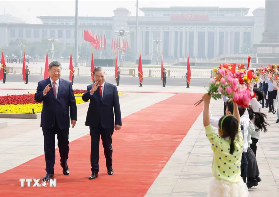 Trung Quốc bắn 21 loạt đại bác chào mừng Tổng Bí thư, Chủ tịch nước Tô Lâm thăm cấp Nhà nước Trung Quốc bắn 21 loạt đại bác chào mừng Tổng Bí thư, Chủ tịch nước Tô Lâm thăm cấp Nhà nước