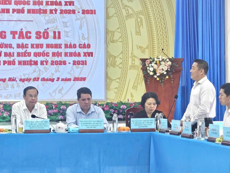 Trước ngày bầu cử Quốc hội phải nhắc người dân để họ nhớ Trước ngày bầu cử Quốc hội phải nhắc người dân để họ nhớ