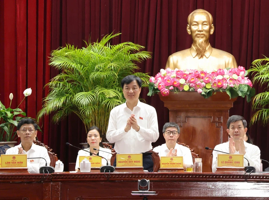 Trưởng Ban Tổ chức Trung ương tiếp xúc cử tri ở Cần Thơ Trưởng Ban Tổ chức Trung ương tiếp xúc cử tri ở Cần Thơ