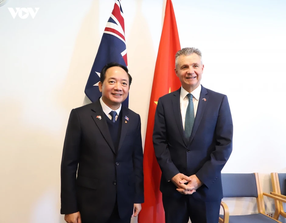 Trưởng Ban Tuyên giáo Trung ương Trịnh Văn Quyết gặp Đồng Bộ trưởng Australia Trưởng Ban Tuyên giáo Trung ương Trịnh Văn Quyết gặp Đồng Bộ trưởng Australia