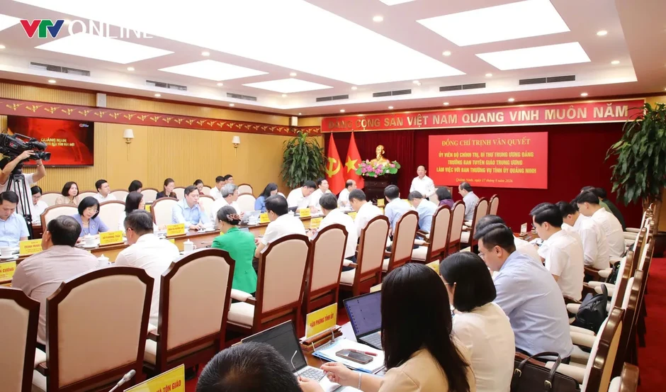 Trưởng Ban Tuyên giáo Trung ương Trịnh Văn Quyết: Quảng Ninh có nhiều điều kiện để trở thành hình mẫu cho cả nước