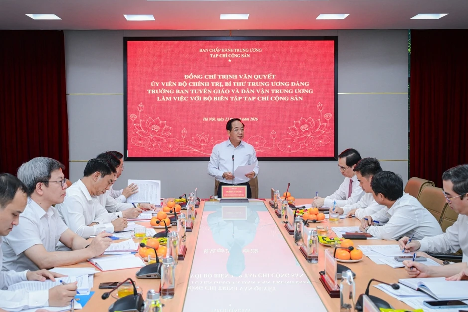 Trưởng Ban Tuyên giáo và Dân vận Trung ương làm việc với Tạp chí Cộng sản Trưởng Ban Tuyên giáo và Dân vận Trung ương làm việc với Tạp chí Cộng sản