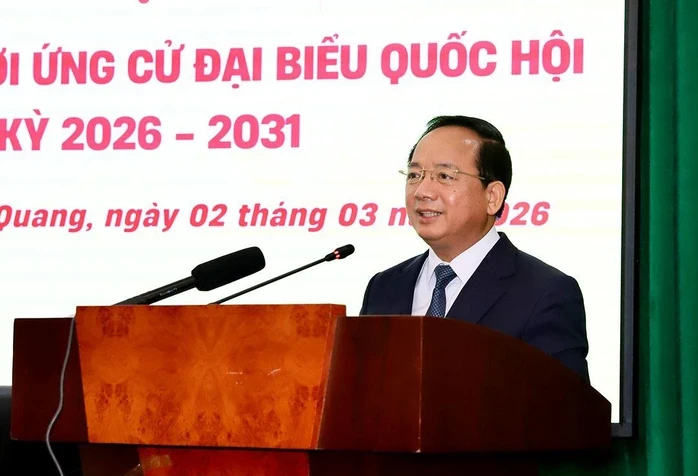 Trưởng Ban Tuyên giáo và Dân vận Trung ương tiếp xúc cử tri tại Tuyên Quang Trưởng Ban Tuyên giáo và Dân vận Trung ương tiếp xúc cử tri tại Tuyên Quang