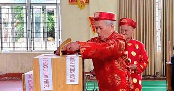 Truyền thông quốc tế đưa tin đậm nét về “Ngày hội non sông” của Việt Nam
