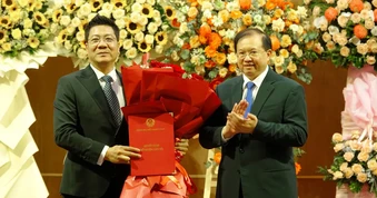 TS-NSND Đỗ Quốc Hưng làm Giám đốc Nhạc viện TPHCM