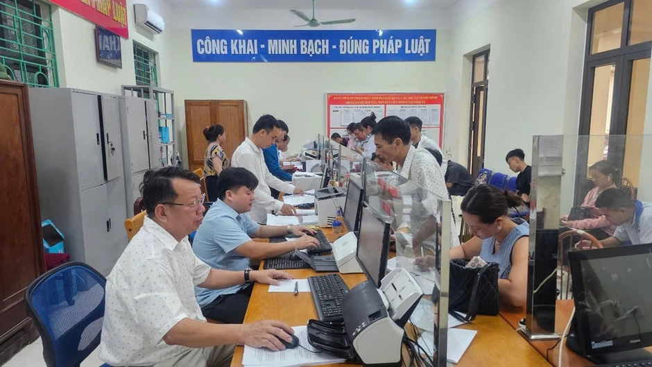 Từ hoài nghi, dao động đến đồng thuận, ủng hộ cuộc cách mạng về tổ chức bộ máy Từ hoài nghi, dao động đến đồng thuận, ủng hộ cuộc cách mạng về tổ chức bộ máy