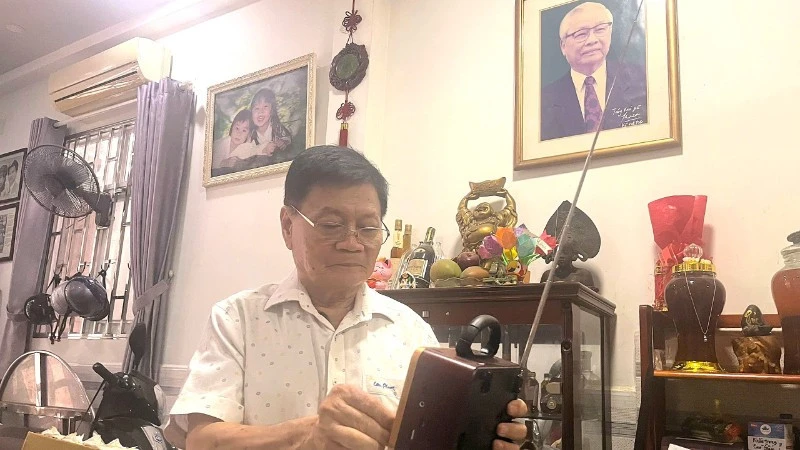 Từ rừng Tây Ninh, nghe Bác Hồ chúc Tết Từ rừng Tây Ninh, nghe Bác Hồ chúc Tết