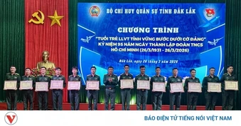 Tuổi trẻ lực lượng vũ trang vững bước dưới cờ Đảng