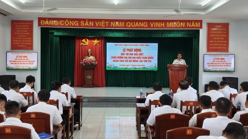 Tuổi trẻ Vùng 3 Hải quân phát động đợt thi đua đặc biệt chào mừng Đại hội Đoàn toàn quốc lần thứ XIII Tuổi trẻ Vùng 3 Hải quân phát động đợt thi đua đặc biệt chào mừng Đại hội Đoàn toàn quốc lần thứ XIII
