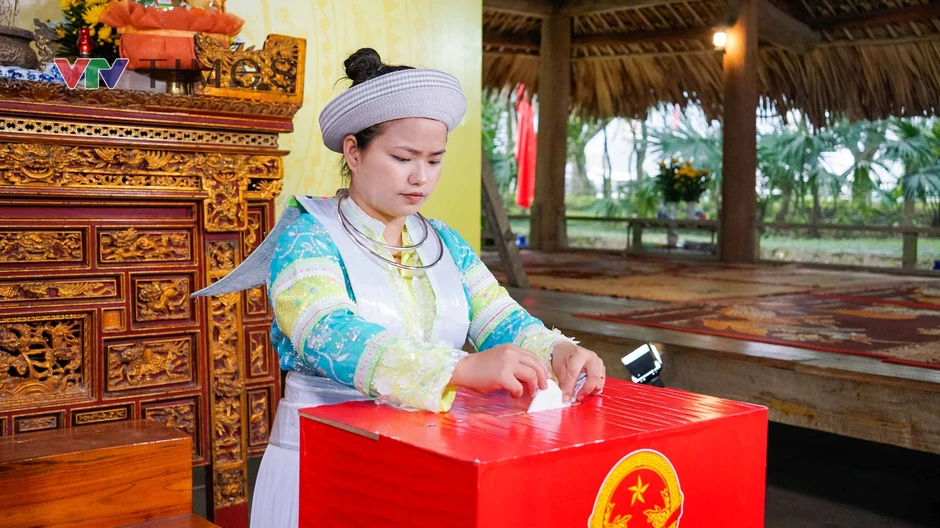 Tuyên Quang rộn ràng “Ngày hội non sông”, cử tri nô nức đi bỏ phiếu
