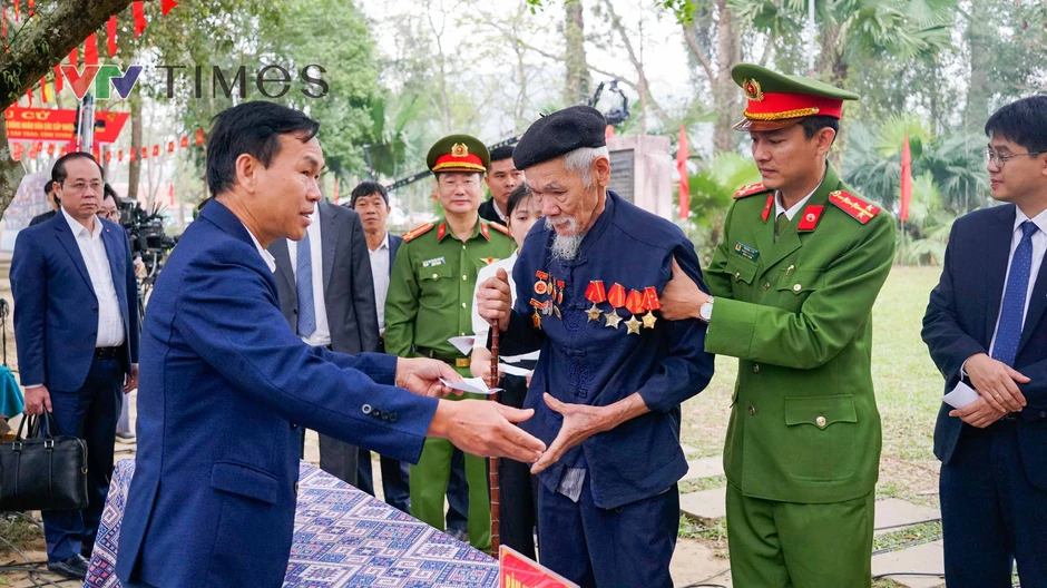Tuyên Quang rộn ràng “Ngày hội non sông”, cử tri nô nức đi bỏ phiếu