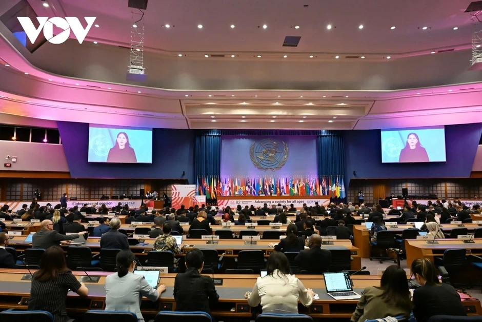 UNESCAP 82: Việt Nam đề xuất thúc đẩy “kinh tế bạc” và chuyển đổi số bao trùm UNESCAP 82: Việt Nam đề xuất thúc đẩy “kinh tế bạc” và chuyển đổi số bao trùm