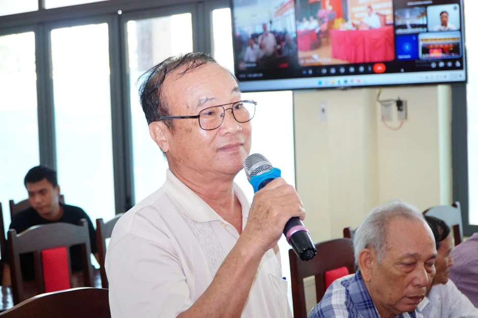 Ứng cử viên đại biểu Quốc hội nêu "ba điều phải có, bốn điều phải làm" Ứng cử viên đại biểu Quốc hội nêu "ba điều phải có, bốn điều phải làm"