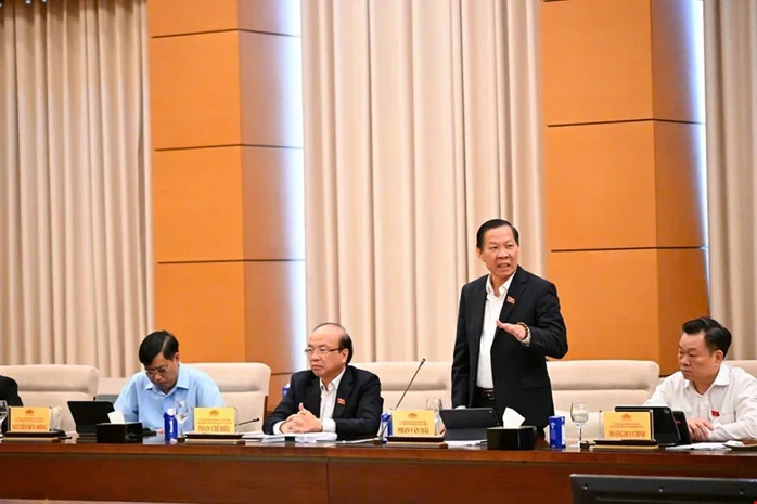 Ủy ban Kinh tế và Tài chính: Ngưỡng miễn thuế với hộ kinh doanh nên từ 2 tỉ đồng