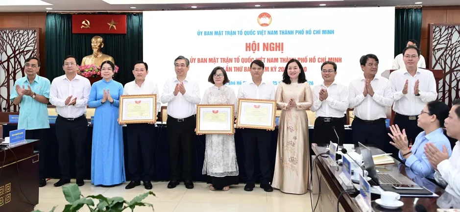 Ủy ban MTTQ Việt Nam TPHCM kiện toàn nhân sự và tổ chức thành viên Ủy ban MTTQ Việt Nam TPHCM kiện toàn nhân sự và tổ chức thành viên