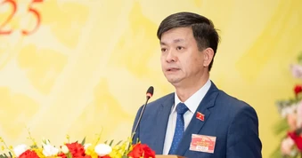 Ủy ban Thường vụ Quốc hội ban hành các nghị quyết về công tác nhân sự