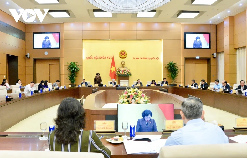 Ủy ban Thường vụ Quốc hội cho ý kiến về sửa một số điều ở các luật về thuế Ủy ban Thường vụ Quốc hội cho ý kiến về sửa một số điều ở các luật về thuế