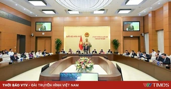 Ủy ban Thường vụ Quốc hội khoá XVI họp Phiên thứ Nhất, xem xét công tác nhân sự