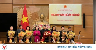 Ủy ban Văn hóa và Xã hội tổ chức Phiên họp toàn thế lần thứ Nhất
