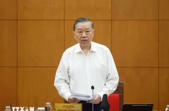 Vẫn còn văn bản dàn trải, họp nhiều nhưng hiệu quả thấp
