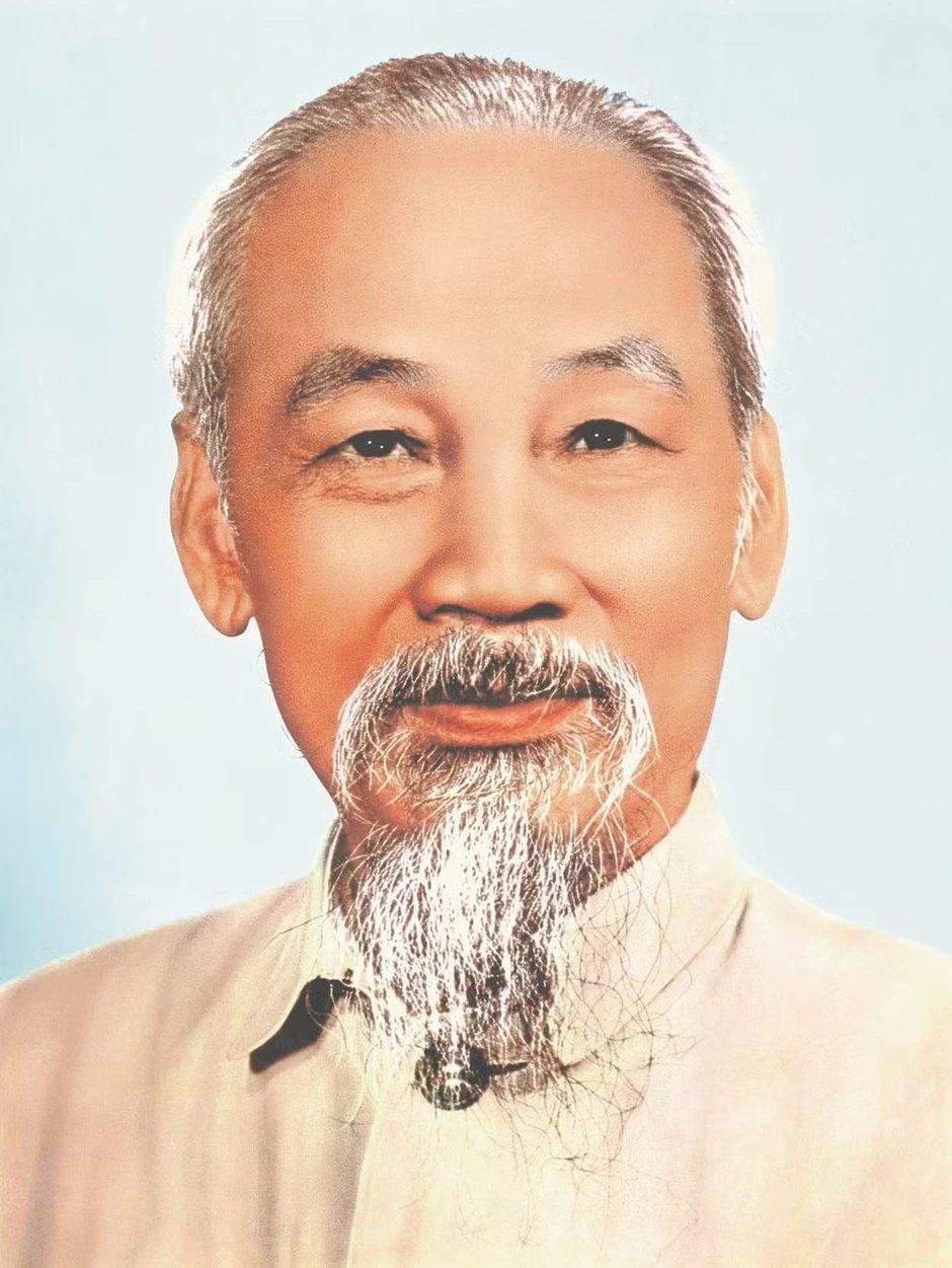Vận dụng sáng tạo tư tưởng Hồ Chí Minh trong kỷ nguyên mới của dân tộc Vận dụng sáng tạo tư tưởng Hồ Chí Minh trong kỷ nguyên mới của dân tộc
