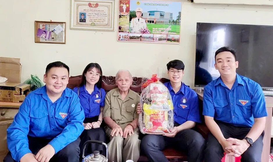 Vang mãi hào khí qua những địa danh Vang mãi hào khí qua những địa danh