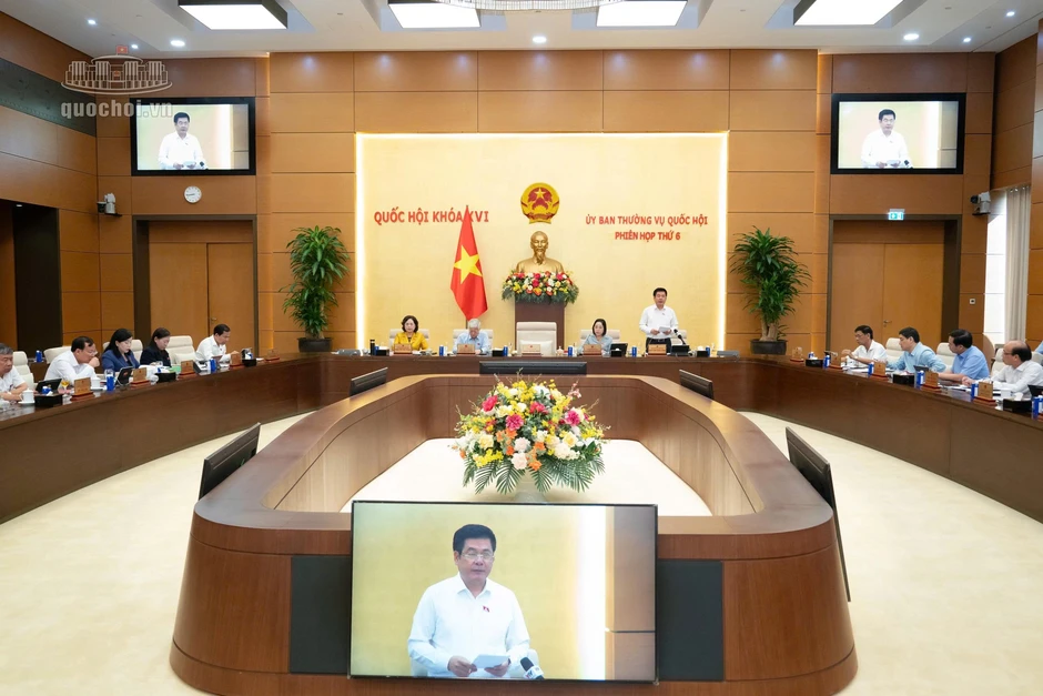 Vì sao Chính phủ đề xuất cấm triệt để trưng bày thuốc lá? Vì sao Chính phủ đề xuất cấm triệt để trưng bày thuốc lá?