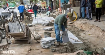 Vì sao Hà Nội “suốt ngày đào vỉa hè”, sông Tô Lịch mãi không xử lý được?