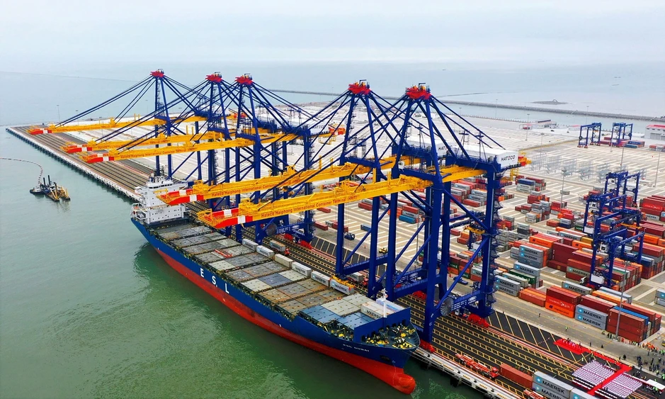 Việt Nam đặt mục tiêu vươn lên trở thành cường quốc hàng hải Việt Nam đặt mục tiêu vươn lên trở thành cường quốc hàng hải
