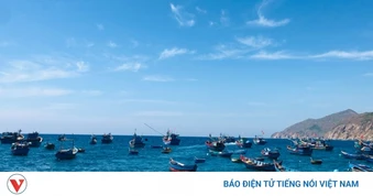 Việt Nam hướng tới quốc gia biển mạnh: Kinh tế biển phải gắn với bảo vệ chủ quyền