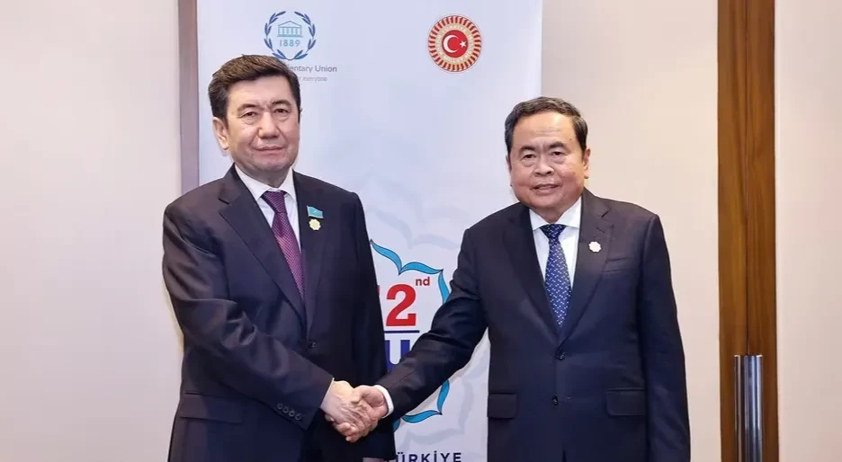 Việt Nam - Kazakhstan tăng cường hợp tác nghị viện và song phương Việt Nam - Kazakhstan tăng cường hợp tác nghị viện và song phương