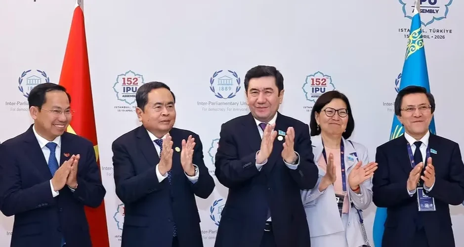 Việt Nam - Kazakhstan tăng cường hợp tác nghị viện và song phương Việt Nam - Kazakhstan tăng cường hợp tác nghị viện và song phương